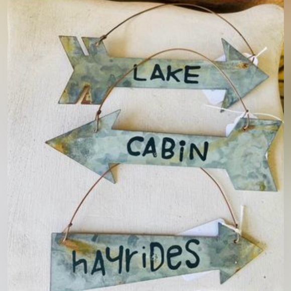*Galvanized Metal Rustic Arrow Ornament **cabin ornament only** - Picture 5 of 6